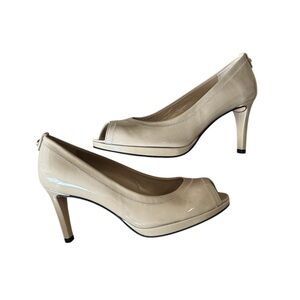 Stuart Weitzman Avignon Adobe Aniline Peep Toe Heels Leather Size: US 7